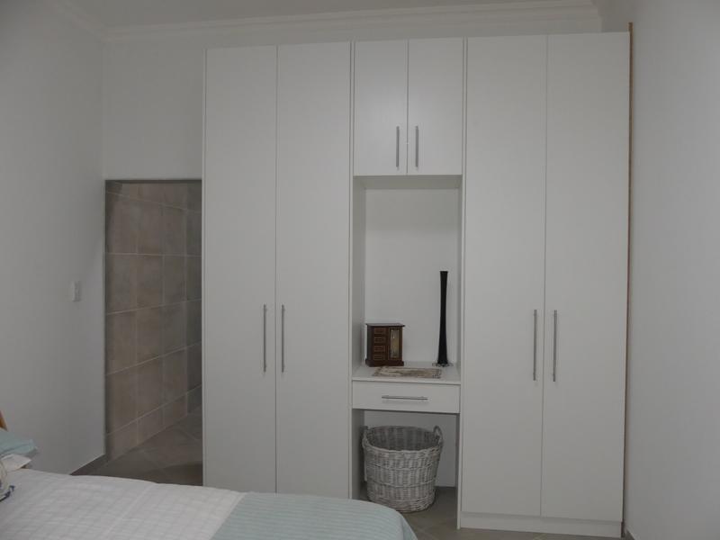 5 Bedroom Property for Sale in Britannia Bay Western Cape